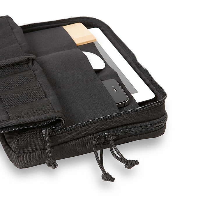01-3-Cargo-Works-MacBook-EDC-Kit