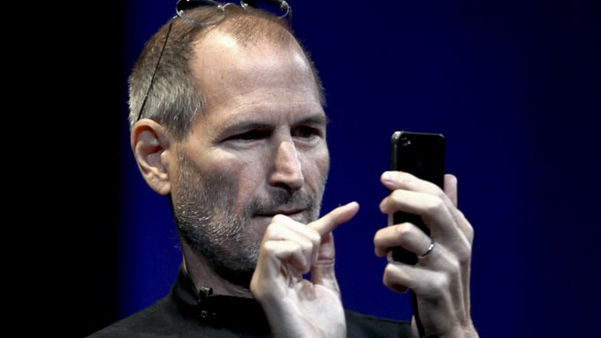 04-How-Apple-left-Microsoft-for-dust