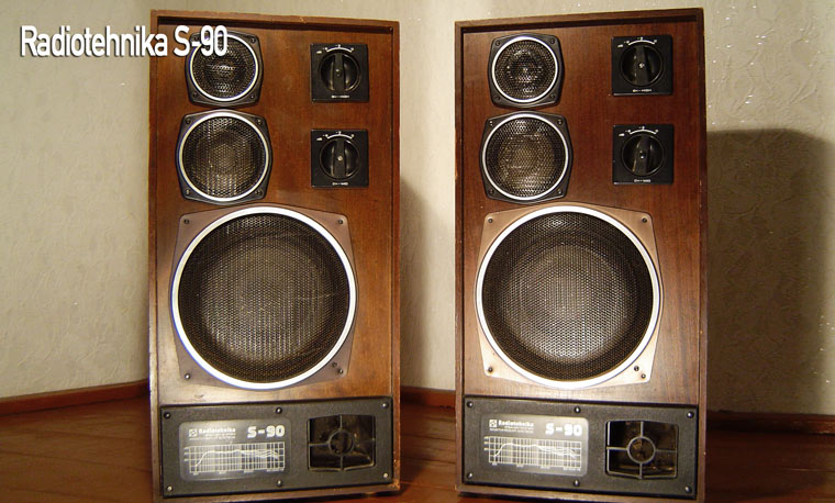 7S90