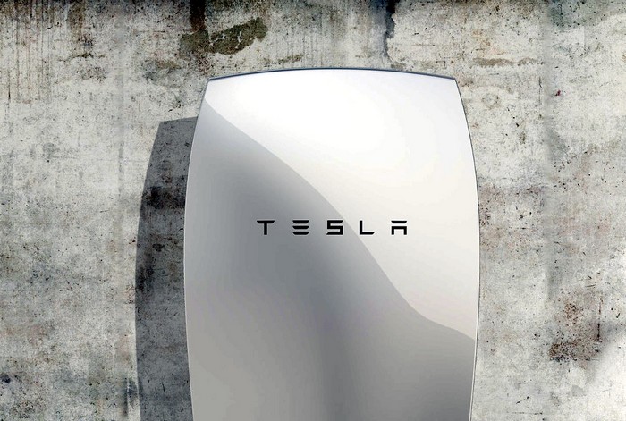10TeslaBattery