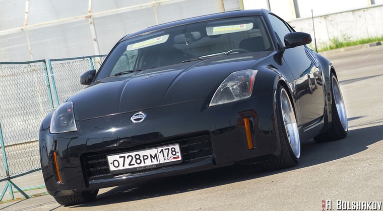 cars_8_350z