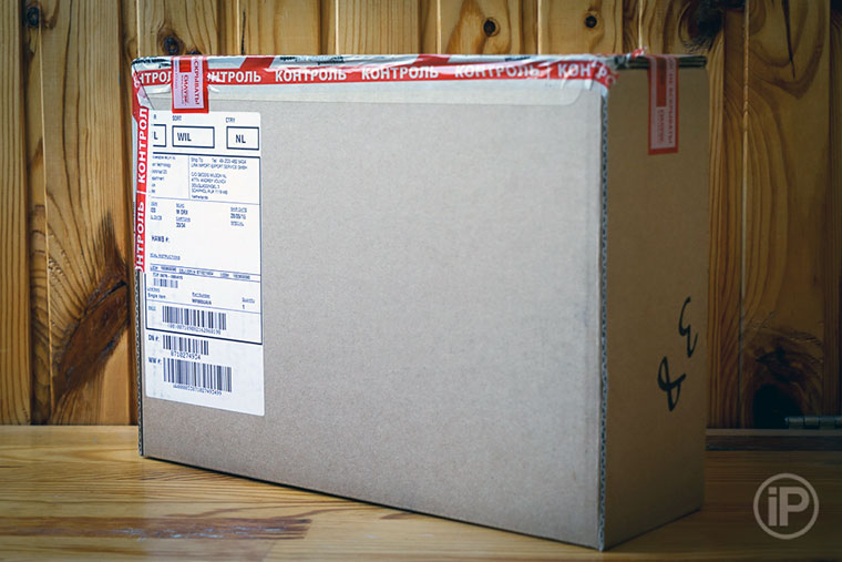 02-MacBook-Delivery