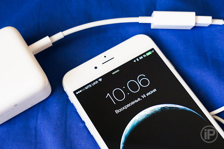 07-Editorial-MacBook12-Power-Adapter-Trick