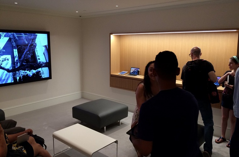 Apple_Store_NYC_1