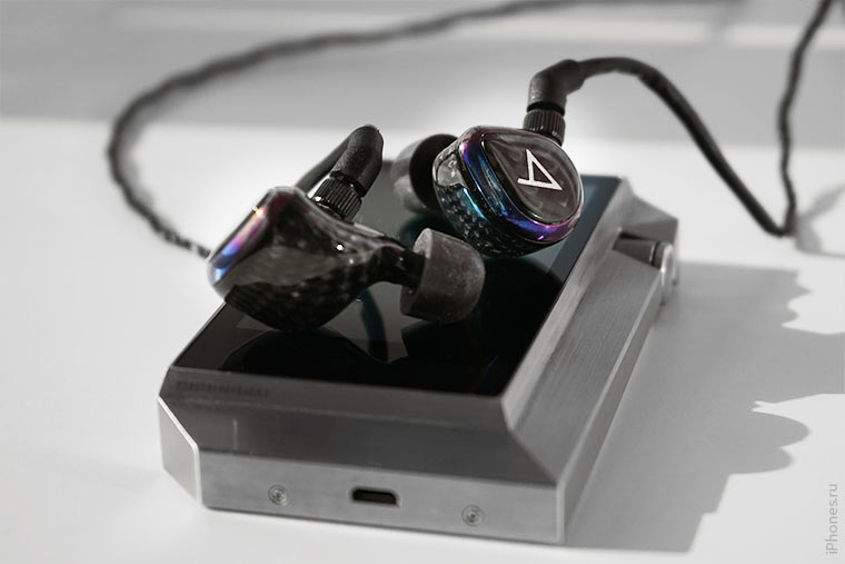 astell-kern-layla-ak-240