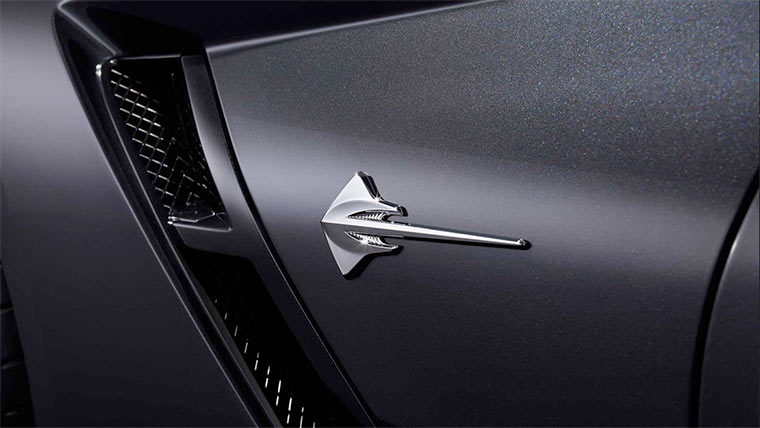 v8