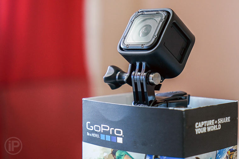 02-GoPro-Hero4-Session