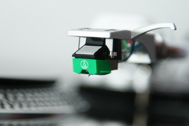 AT_Vinyl_p12