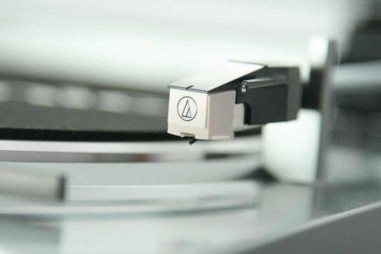 AT_Vinyl_p3