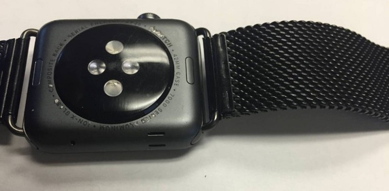 Apple_Watch_Sport_Space_Problem_1