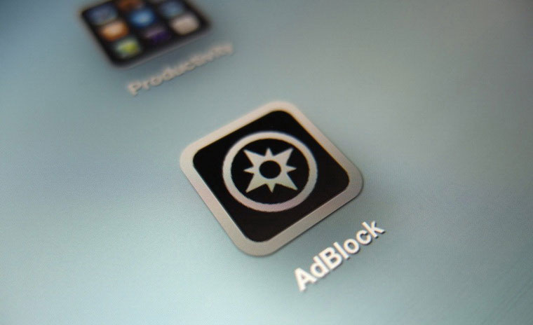 02-Apple-vs-All-in-Slow-Death-of-Web
