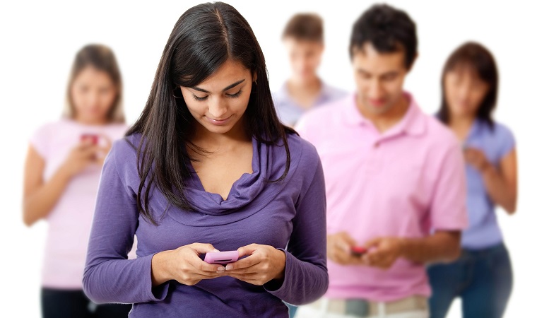 People_With_Smartphones