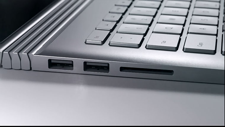 02-6-MS-Surface-Book-Announce