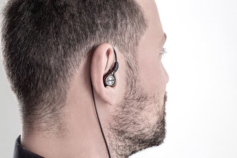 stell-kern-t8ie-ear-head