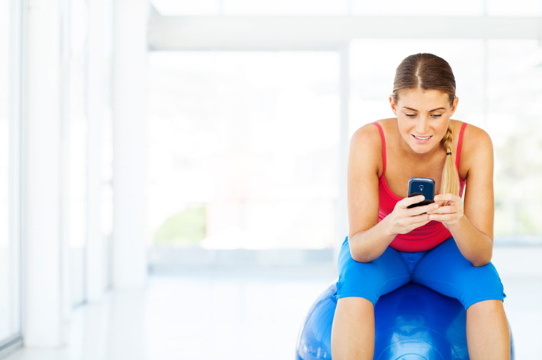 02-Womans-In-Gym