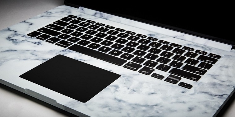 MacBook Pro 15 Marble ColorWare 2