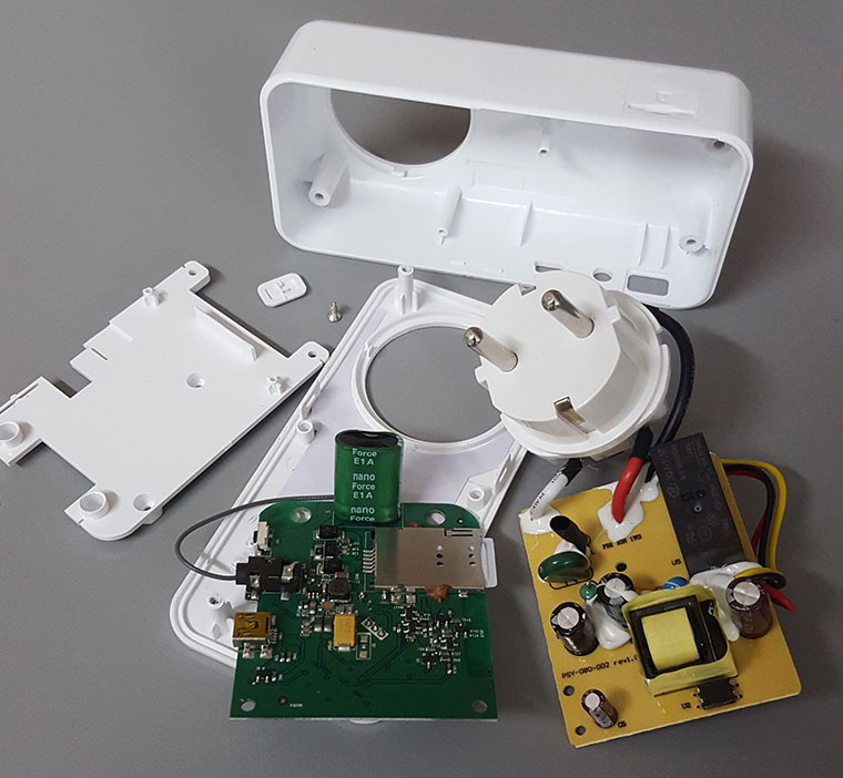 05-Telemetrika-GSM-Power-Socket-T4