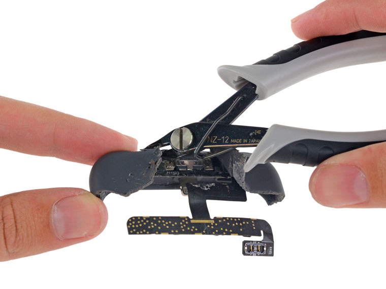 iFixit_SmartBatteryCase_5