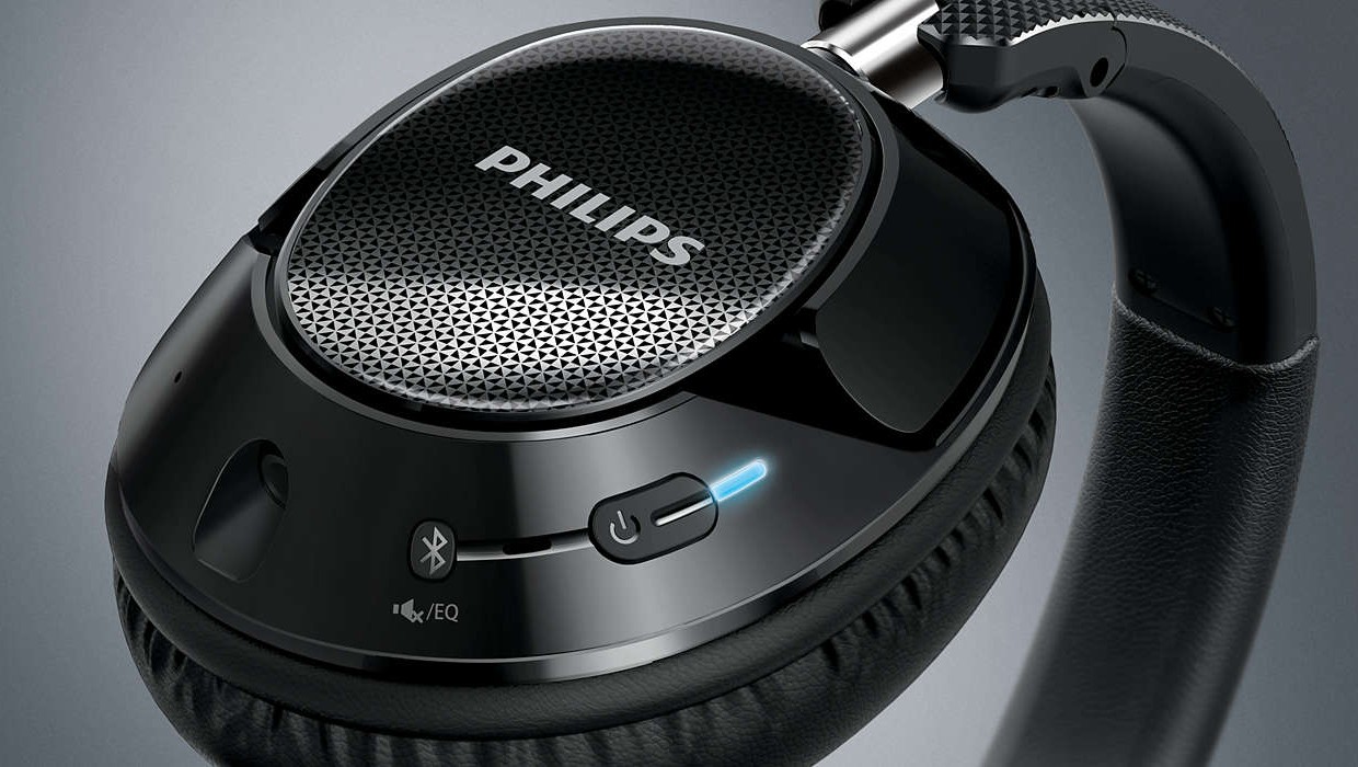 Новый король Philips  среди шумодавов
