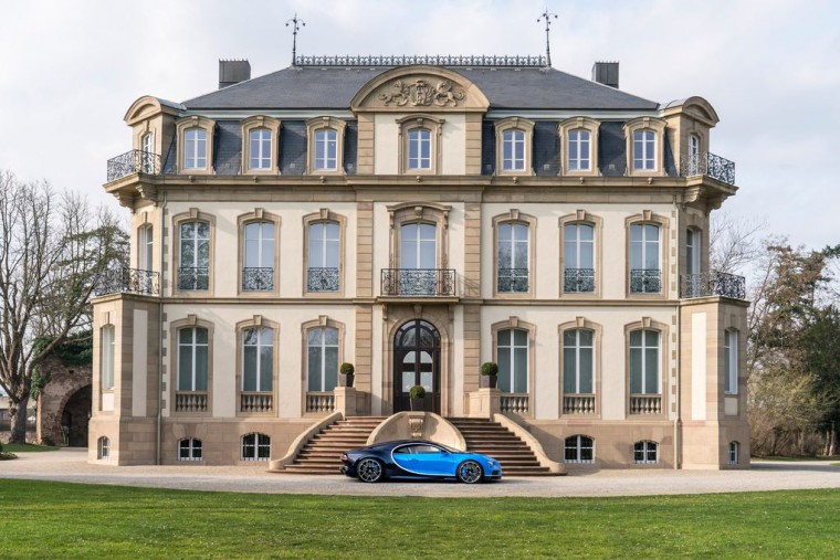 01_CHIRON_Molsheim_side_WEB.0