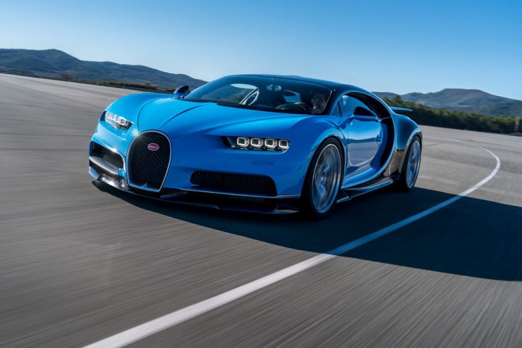 09_CHIRON_dynamic_34-front_WEB.0