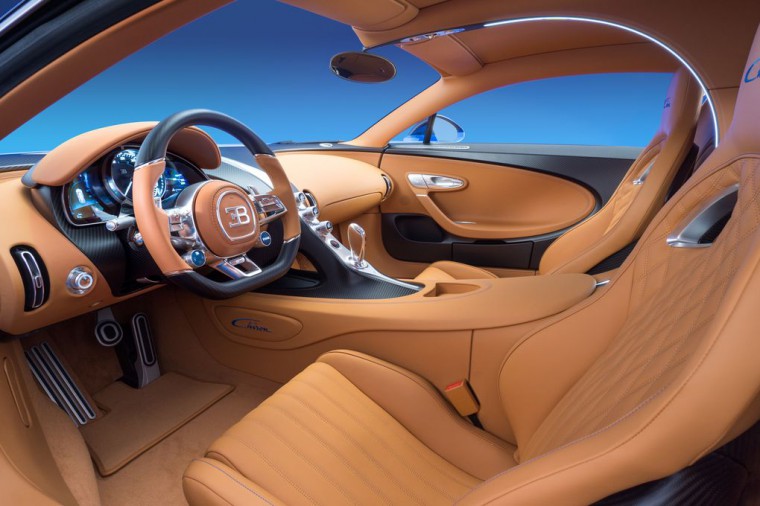 18_CHIRON_driver-side_WEB.0