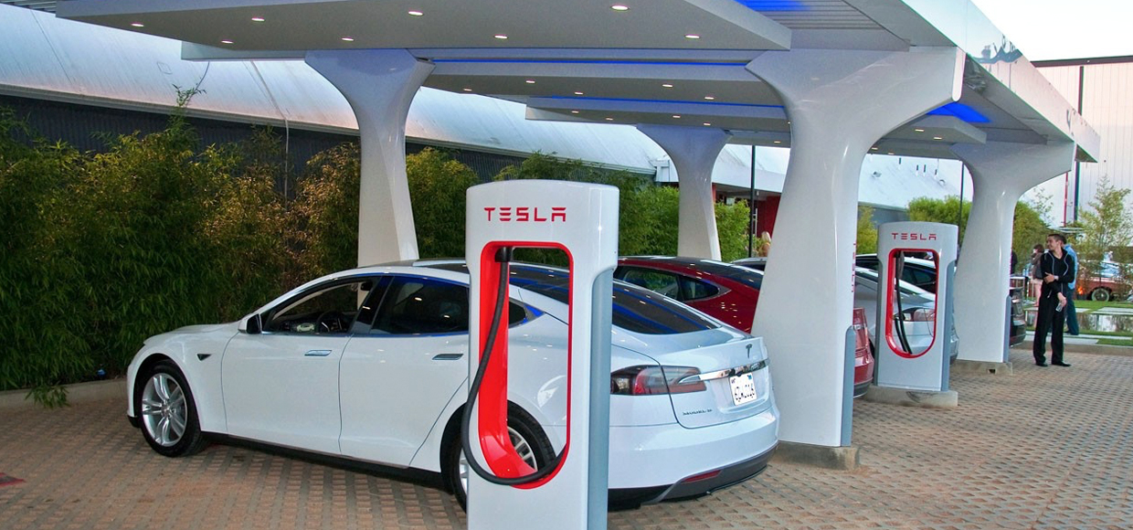 Tesla построит пять электрозаправок в России уже до конца года