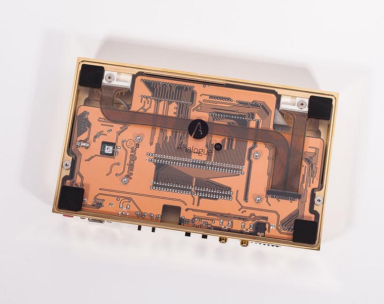 analogue-nt-zelda-gold-nes_1