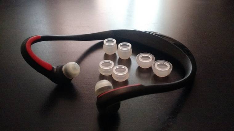 headphones-used (4)