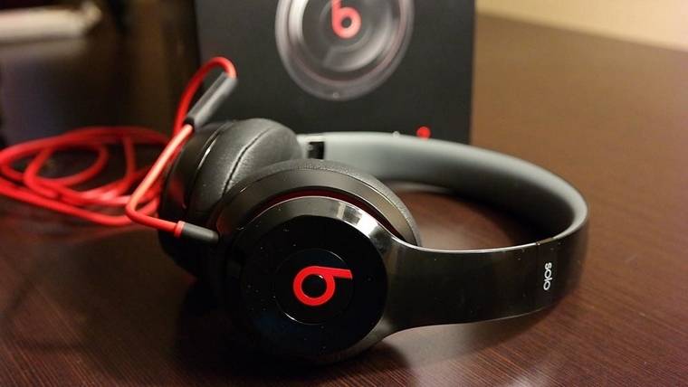 headphones-used (7)