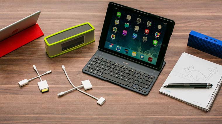 futuristic_accessory_for_ipad_6