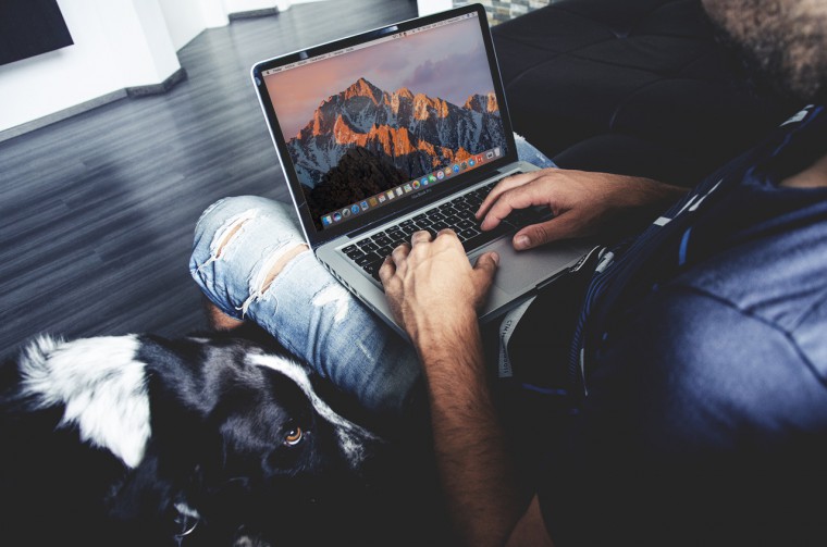 MacBook-Pro-Late-2011-con-macOS-Sierra-2