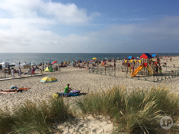 yantarniy-blue-flag-beach-childground2