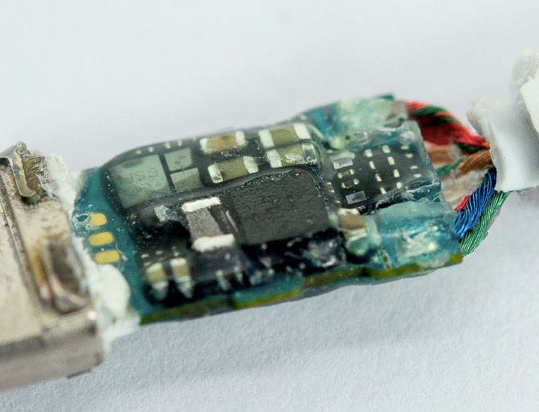 338S00140-A0MU1621-TW-back