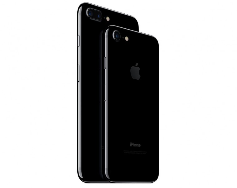 iphone7plus-jetblk-34briphone7-jetblk-34brpr-twitter