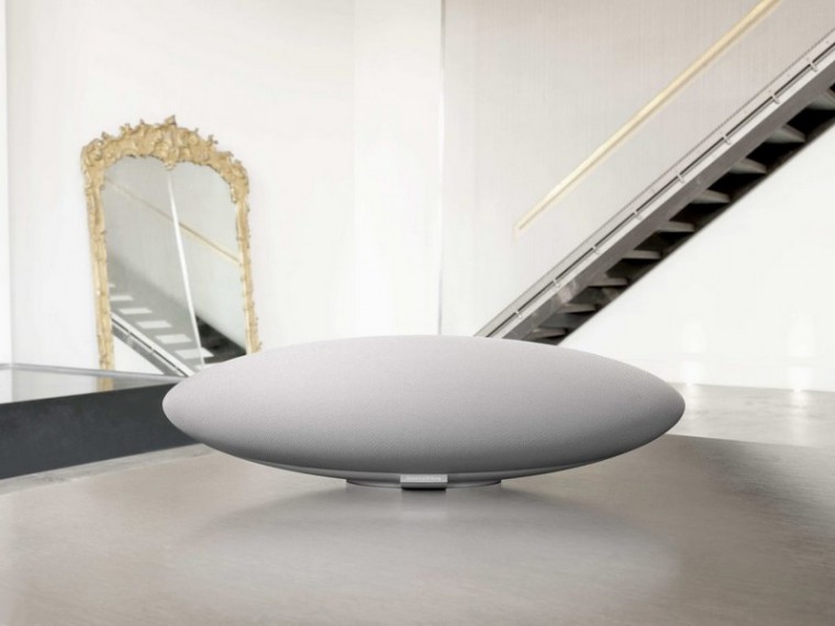 Zeppelin-Wireless-White-3-1024x768