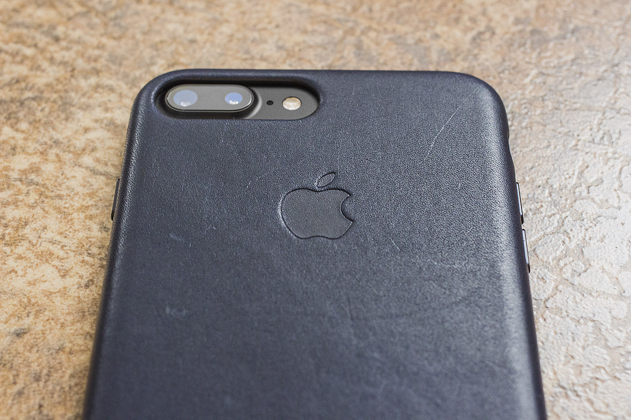 iphone-7-original-cases-review-iphones-10