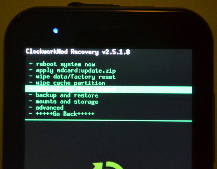 sistemnaya-programma-clockworkmod-recovery_новый размер