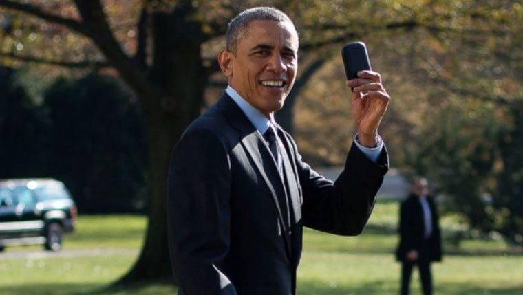 obama_blackberry
