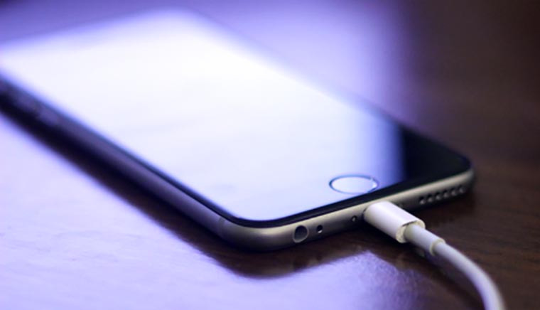 iPhone-6-lightning-main