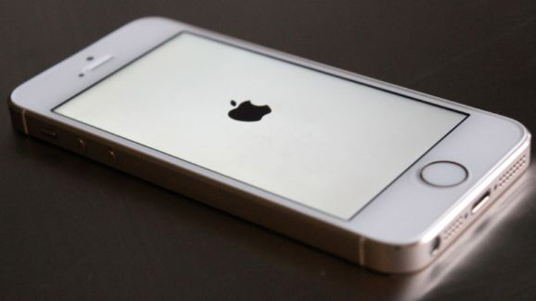iphone-white-screen-of-death-578-80