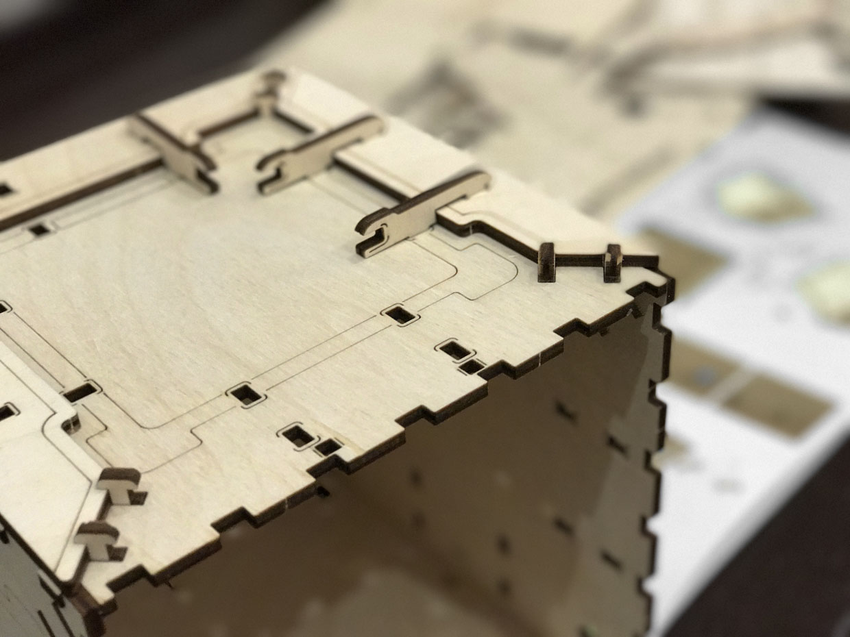 ugears-safe-11