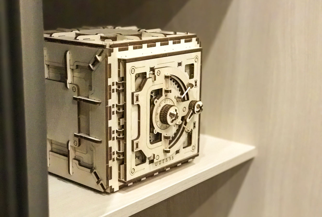 ugears-safe-6