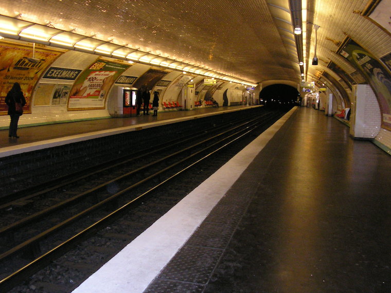 Exelmans_station_(Paris_Metro)