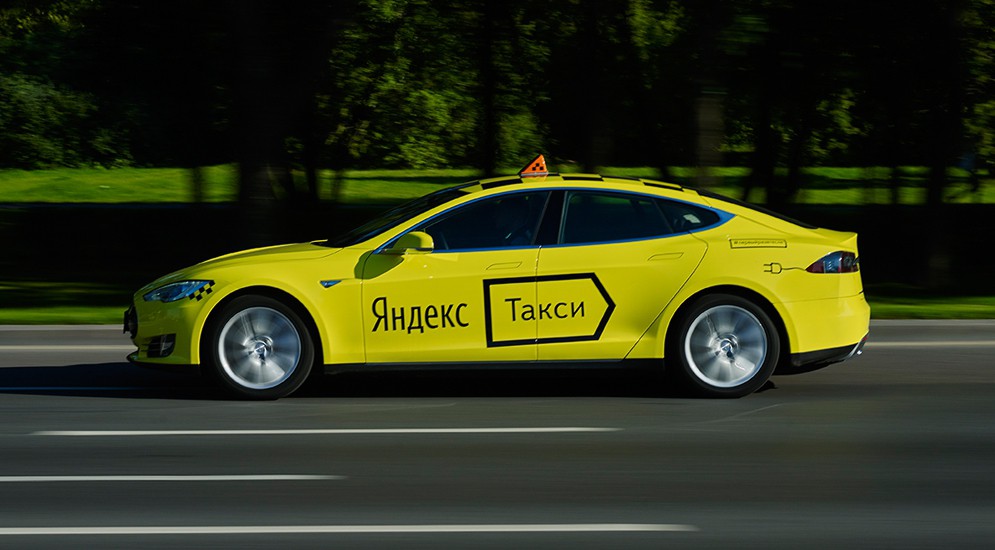 Яндекс.Такси теперь фиксирует цены по всей России вслед за Uber