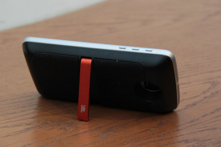 moto-z-play-7