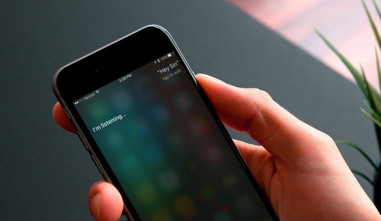 Siri спасла жизнь тонувшим рыбакам в Майами
