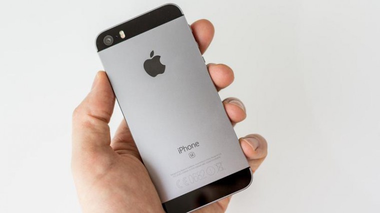 iphone_se_review_02_thumb800