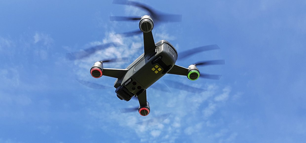Мы летали на DJI Spark размером со смартфон: заткнитесь и возьмите мои деньги!