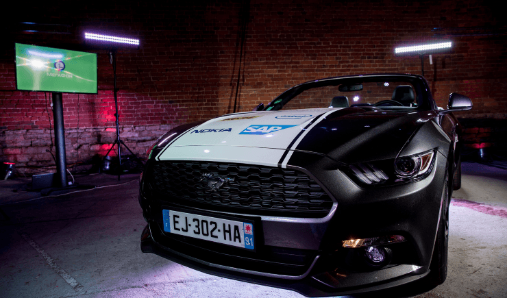 МегаФон и Nokia представили прокатное авто будущего на базе Ford Mustang 2016
